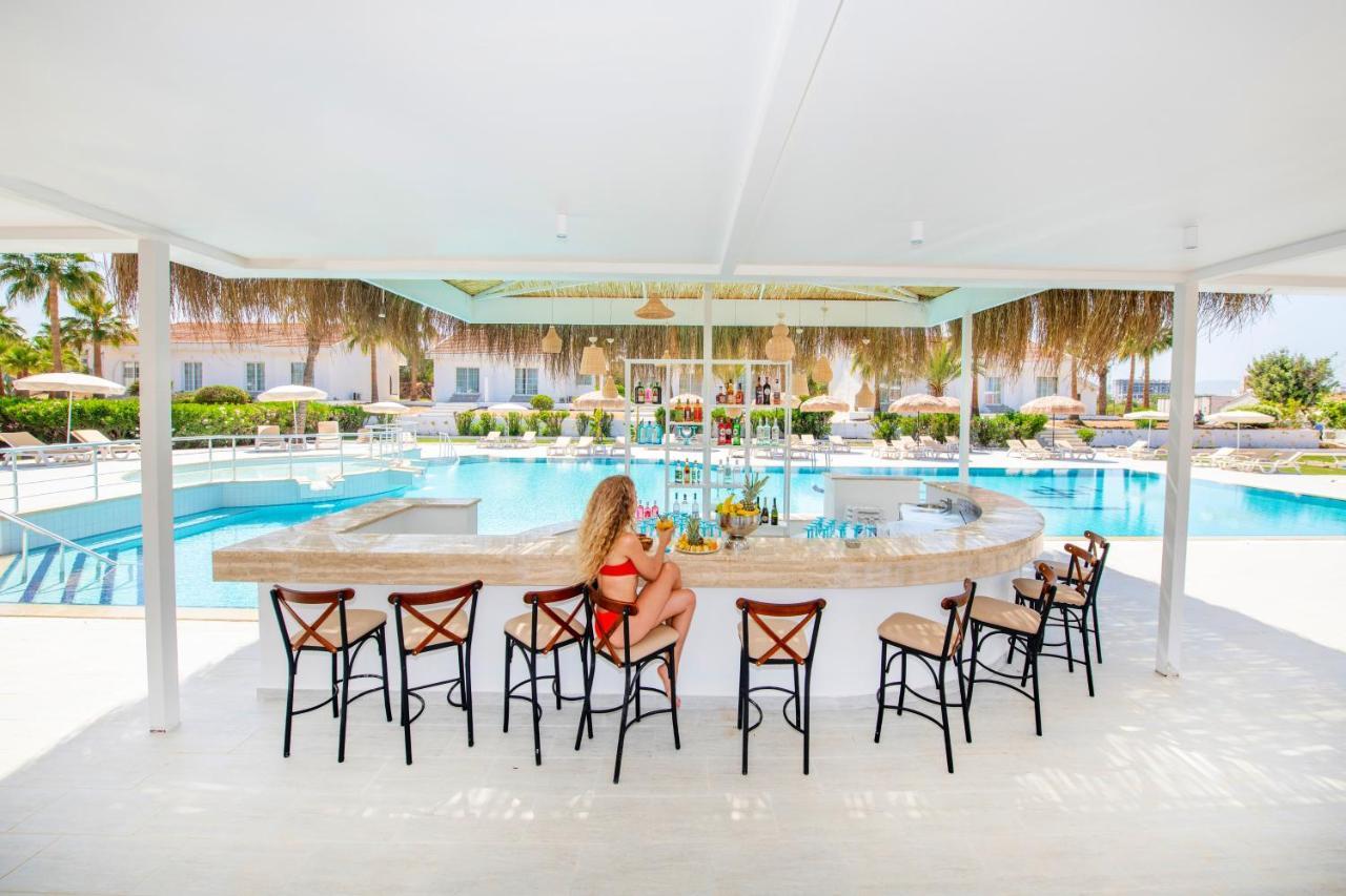 פמגוסטה Long Beach Villas מראה חיצוני תמונה